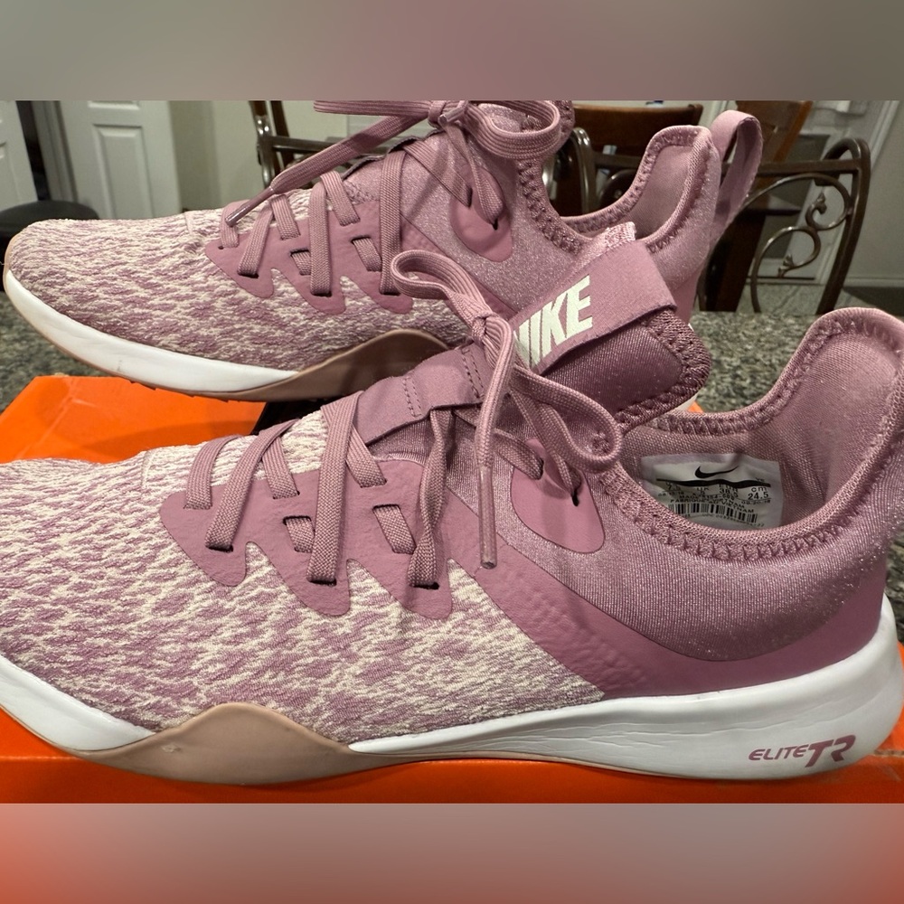 Nike Foundation Elite TR